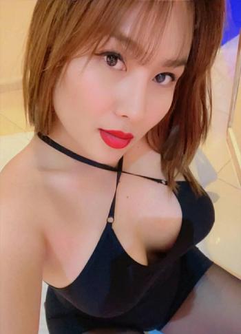 Kiss me Andrea, 26 Asian female escort, Toronto